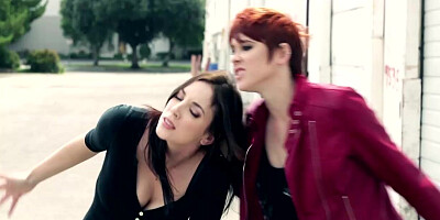 Sexy cop Jelena has lesbian fun with drug kingpin Lily