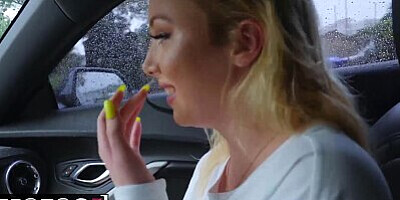 MOFOS - PAWG Dixie Lynn gets caught in shower