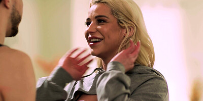 Blonde MILF tries to be a good stepmom