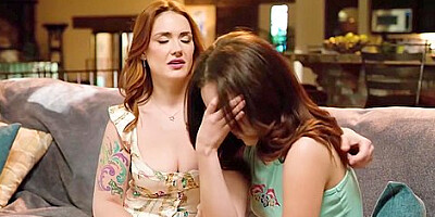 Freya Parker And Siri Dahl In I Think I Have Feelings For My Stepmom