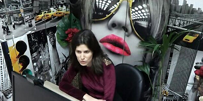 Plastic tootsie's petite scene