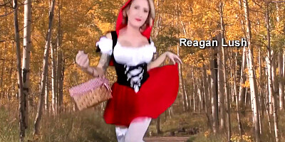 Slutty Red Riding Hood Is About To Get A Massive Facial