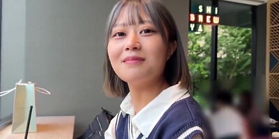 I Let 18-year-old Idol-faced J-chan Have An Adult Experience, And Although She Looks Pure, Her Love Of Sex Gradually Becomes Apparent And She Ends Up Drowning In Pleasure