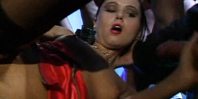 Milf xxx with easy-on-the-eyes queen bee from PORN ART X