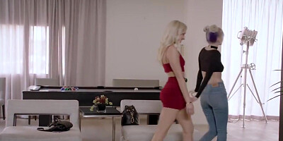 Two College Teens 18+ Fuck For Big Break - Alex Little