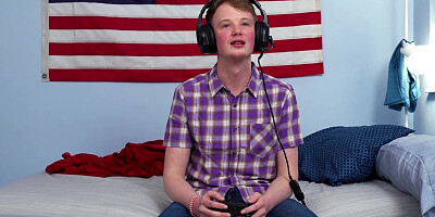 Pretty babe May Cupp bounces ass while getting rammed by cute JImmy Michaels