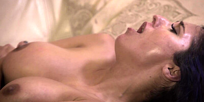 Former lovers reunite for a passionate foreplay