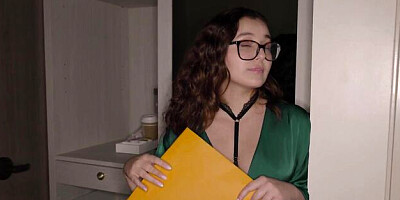 Danny Mountain and Leana Lovings's blowjob trailer by New Sensations