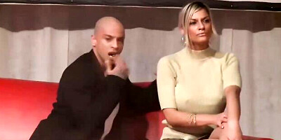 Rosy Klarisa Leone - teasing action - Extreme Movie Pass