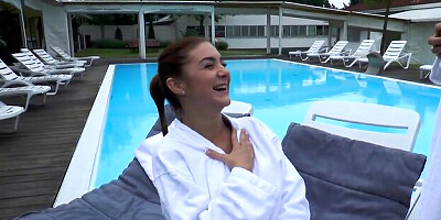 Adroit dream girl's handjob scene