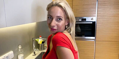 Kitten's pussy clip by Love Home Porn