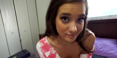 Amateur POV video of gorgeous brunette sucking off her hubby