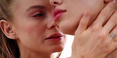 WOWGIRLS Two beautiful girls Nancy A and Ashby Winter having sex on the couch