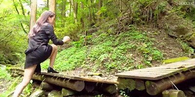 WAWA-033 Married woman's huge breasts exposed for pleasure! Outdoor sex where she goes wild with thrill and shame! Waka Ninomiya