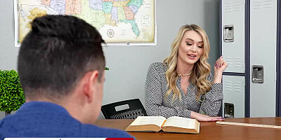 Professor Natalia Starr has her pussy stretched out in the classroom by a horny student