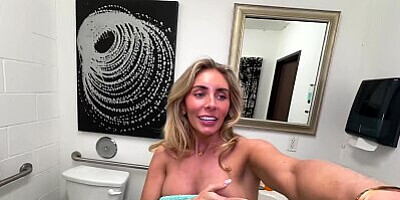 Blonde British Babe Dick Down In A Locker Room - Bonnie Blue