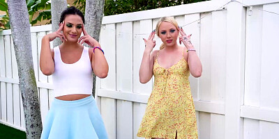 Quickie fuck with stepma in the garden