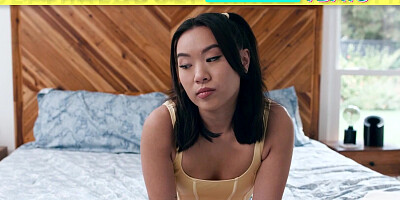 GIRLSWAY - Horny Petite Kimmy Kimm Watches Stacked Stepmom Reagan Foxx Doing Bikini Fitting