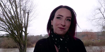 Redheaded babe with a fat ass gets picked up for banging