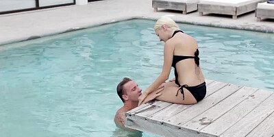 Horny Nancey makes love at poolside with her boyfriend just for fun