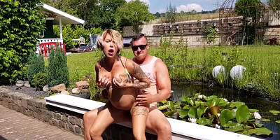 Impudent Guy Fucks Pregnant Wife in Backyard