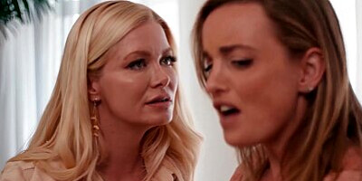 girlsWay - squirting MILF charlie forde gets orgasms from sexy serene siren's raw fingering skills