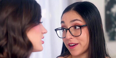 SHESEDUCEDME Stepmom Conversion Therapy