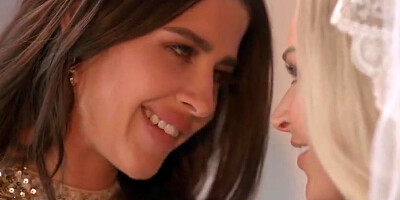 Beauty Kylie Helps Bride To Be Emma Relax In Way