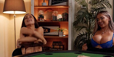 GIRLSWAY - Strip Poker Winner Hayley Davies DOUBLE FISTS Besties Vanna Bardot & Charlie Forde