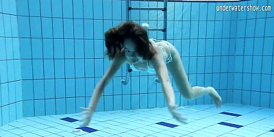 Babe video with ideal Clara from Underwater Show