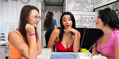 Public pounding for a girl who only wears a skirt for sex