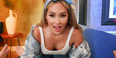 Linda Lan My Horny Stepmom