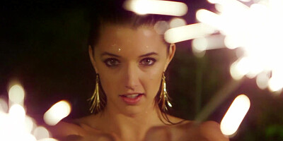 Big tits brunette reveals curvy body