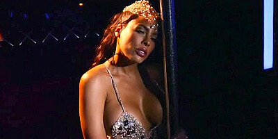 Luna Star And Kelsi Monroe - Incredible Whores 3some Adult Filthy