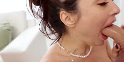 Carmen Valentina, Valentina Rush And Aurelly Rebel In Caring Stepmoms And Want To Inspire Their Stepsons