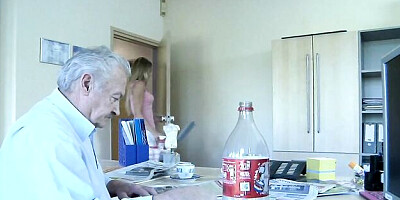 Lustful Vanda Lust - mature video - Oldje