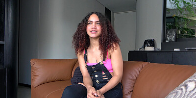 Amateur latina teen motivated a producer