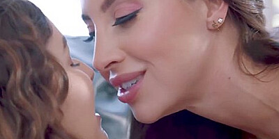 Melissa Hot, Melissa Stratton And Leana Lovings In Are Kissing And Fucking In The 69