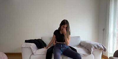 Don't make noise!! I don't want my husband to find out about my lesbianism!!