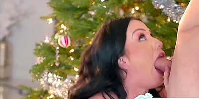 Breeding My Busty Stepmom Jennifer White Under The Mistletoe This Christmas
