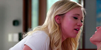 MommysMasturbating.com - Lusty teenager Bailey Brooke's big-booty stepmom tongue-fucking