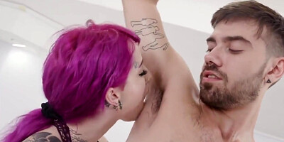 Gets Sloppy With Petite Hottie - Valerie Steele, Val Steele And Nade Nasty