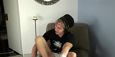 MILF Mikayla Hustles for a Dollar and a Creamy Facial