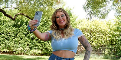 ...Bryan Gozzling: Sultry Lolly Rides Dorian in the Park...