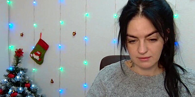 Dark haired amateur Ukrainian babe on webcam