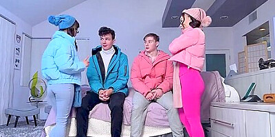 Lulu Chu, Kimmy Kimm - Our Pussy Withdrawal Ends With A Snowed-in Swap