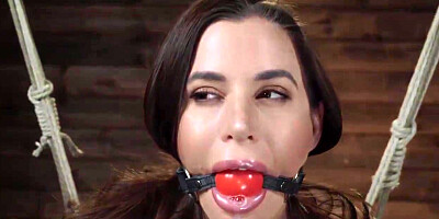 Haley Wilde And The Pope - Hottest Adult Video Gags Exclusive Full Version