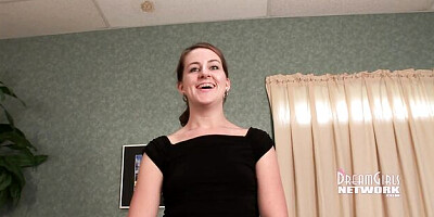 Vicious bimbo - vibrator dirt - DreamGirls Members