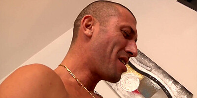 Threesome MMF deep anal