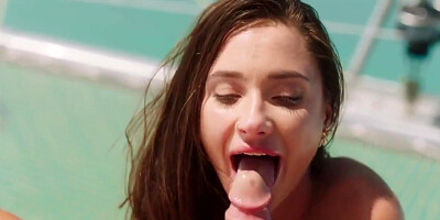 She Couldnt Resist Naughty Vacation With Stranger